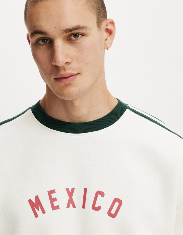 Cotton On - Oversized Graphic Crew Sweater