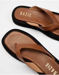 Dazie - Phoenix Chunky Thongs