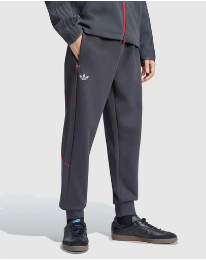 adidas Originals - Liverpool FC Spacer Teamgeist 26 Trackpants