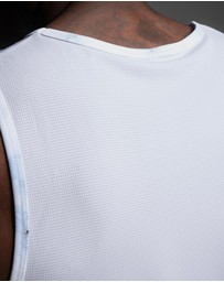 2XU - Aero Mesh Tank