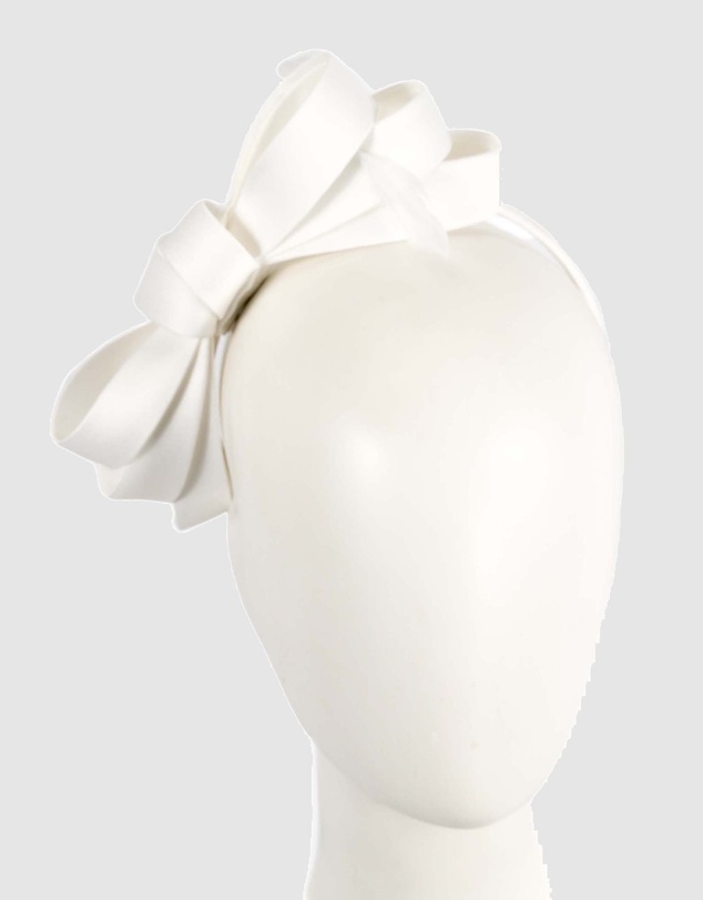 Max Alexander - Large White Satin Bow Racing Fascinator