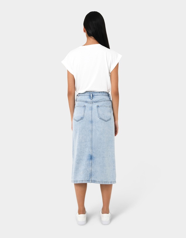 Forcast - Baylee Basic Tee