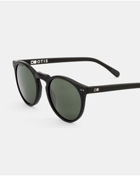 Otis - Omar - Polarised
