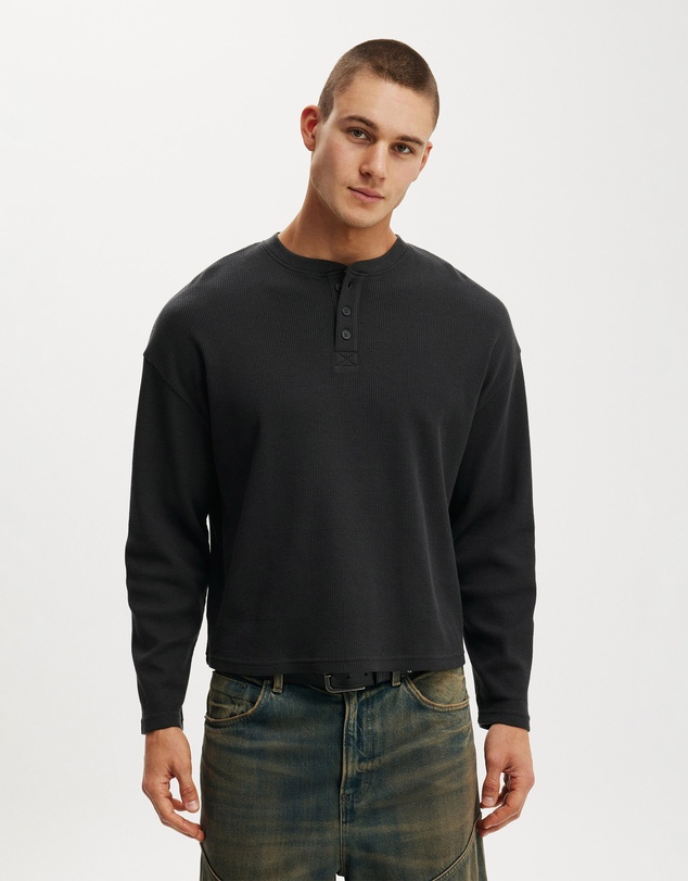 Cotton On - Relaxed Fit Textured Henley Long Sleeve