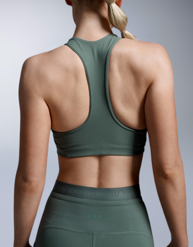 2XU - Form Racerback Medium Impact Bra