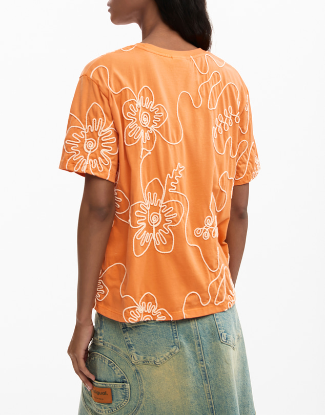 Desigual - T-shirt with embroidered flowers