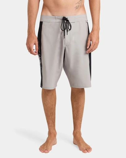 RVCA - Mens Symmetry 22
