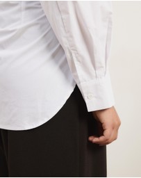 Atmos&Here Curvy - Kitt Cinched Waist Tie Wrap Shirt