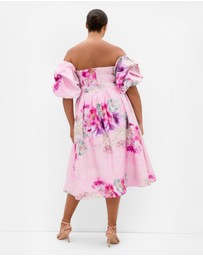 City Chic - Plus size Rosalee Garden Print Puff Sleeve Midi Dress - pink