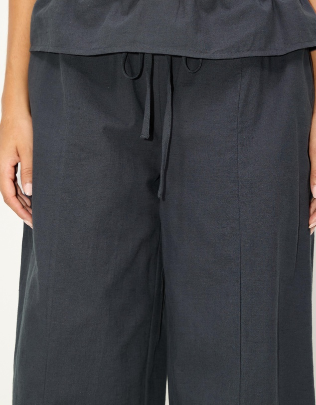 Dazie - Bayside Linen Blend Relaxed Pants