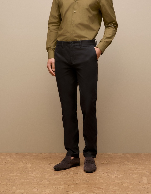 Trenery - Slim Fit Chino Pant in Black