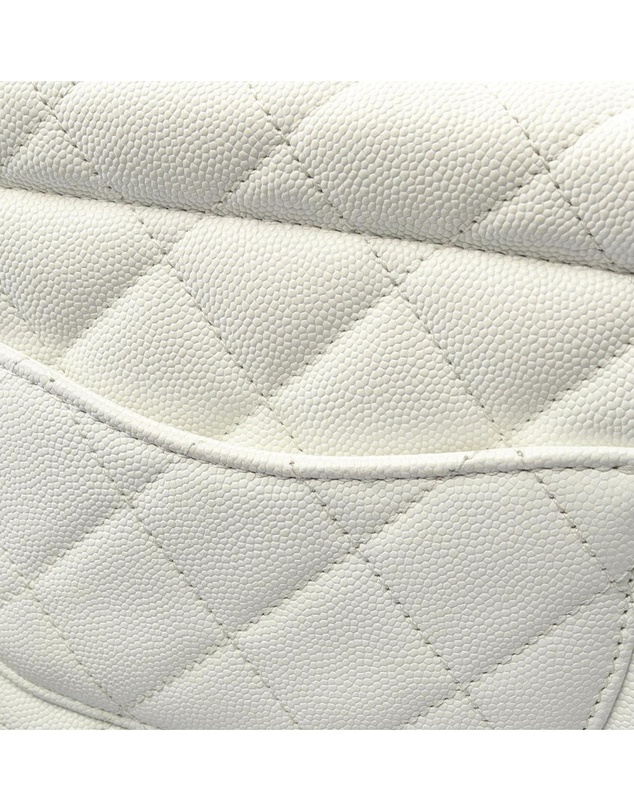 Chanel - Pre-Loved Quilted Caviar Handy Box Vanity Case with Chain