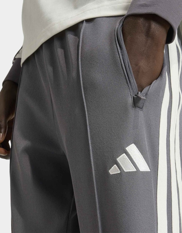 adidas Performance - MERCEDES - AMG PETRONAS FORMULA 1 TEAM SILVER ARROWS ICON TRACK PANT MEN Mens