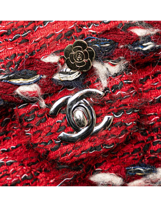 Pre-Loved by Azura Reborn - Pre-Loved chanel Classic Flap Tweed Bag