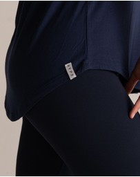 HyperLuxe The Label - V Neck Shirt