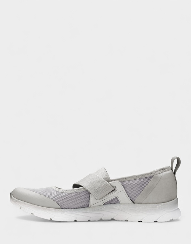 Vionic - Pace Slip-On Sneaker - Grey