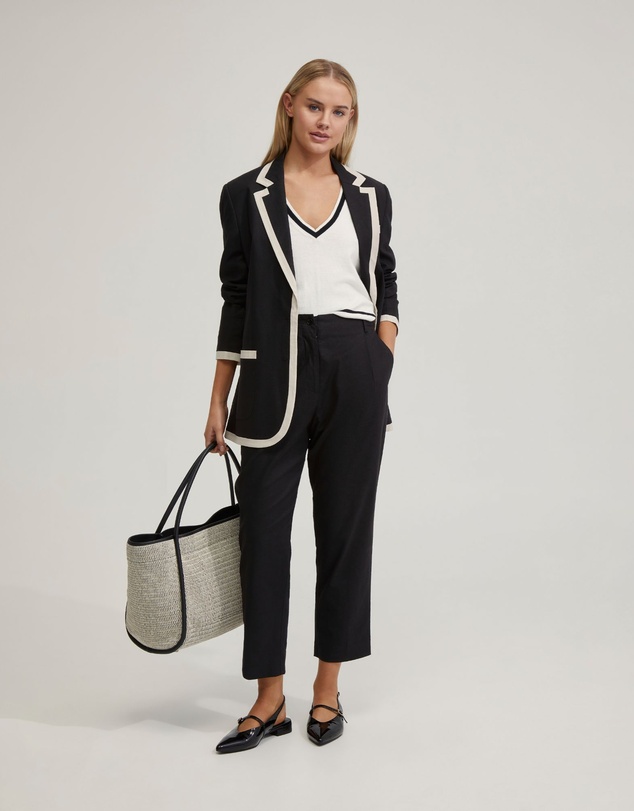 Oxford - Olivia Crop Knit Top