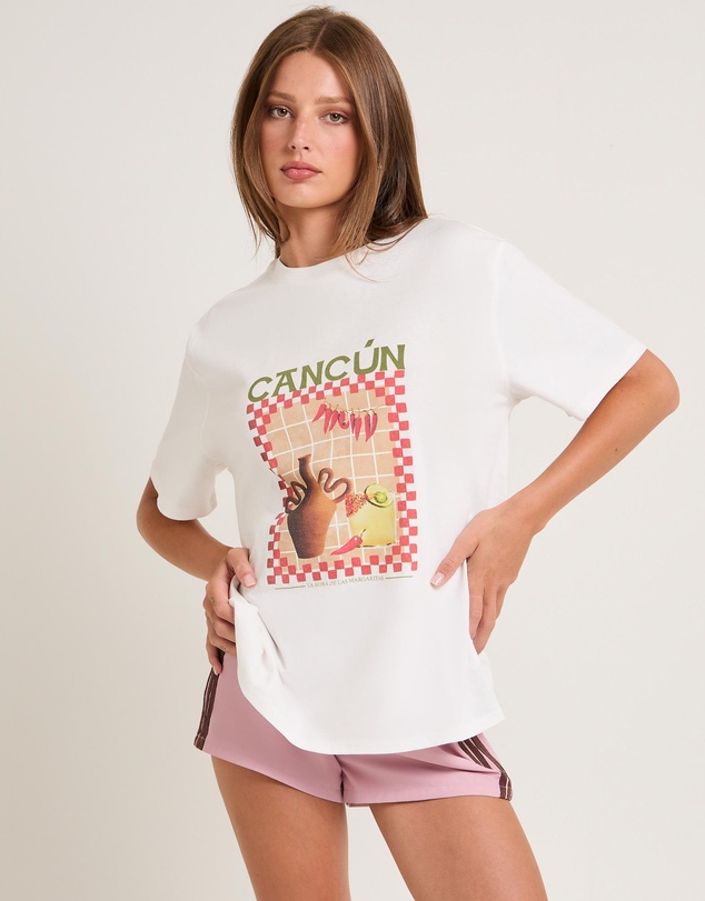Subtitled - Cancun Overszied T-Shirt
