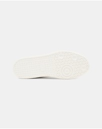 Emporio Armani EA7 - New Heritage Sneakers - Men's