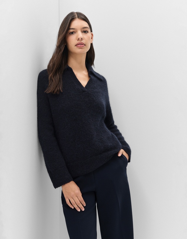 UNISON - Lofty Collared Knit
