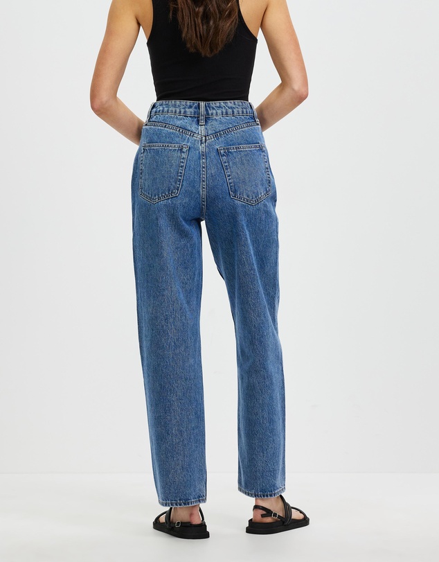 Assembly Label - Vintage Straight Jeans