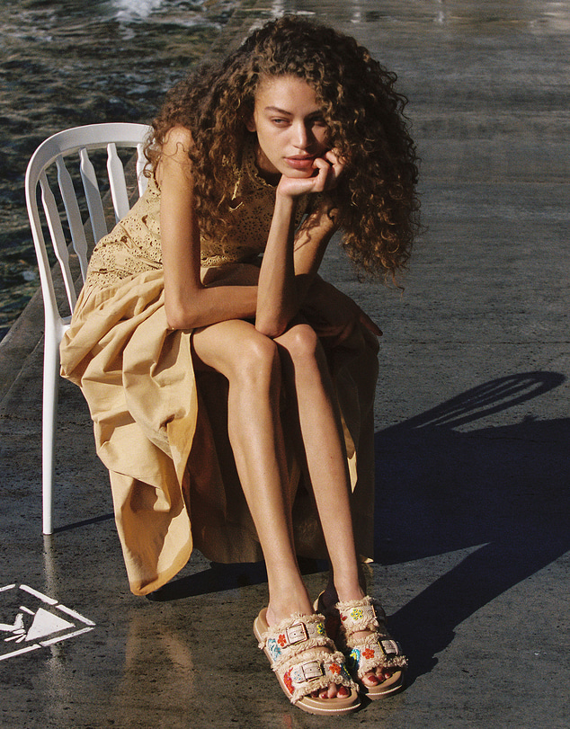 Edward Meller - KIMORA Embroidered Slide