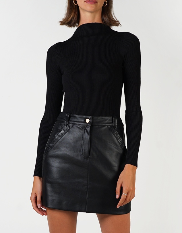 Lydan The Label - Mock Neck Long Sleeve Knit