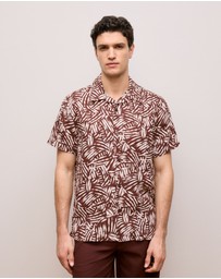 Trenery - Etch Linen Camp Shirt in Deep Red