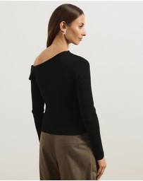 Atmos&Here - Alora Long Sleeve Knit Top With Twist Detail