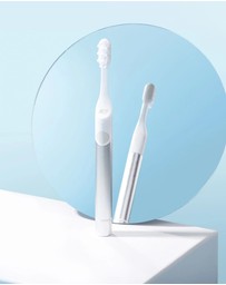 Advanced Whitening - Battery-Powered Sonic Electric Toothbrush