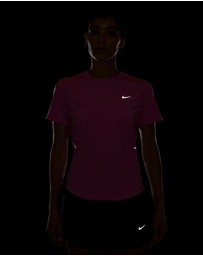 Nike - Swift Dri-Fit Short Sleeve Running Top