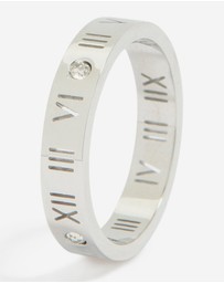Lovisa - Waterproof Stainless Steel Cubic Zirconia Roman Numeral Ring