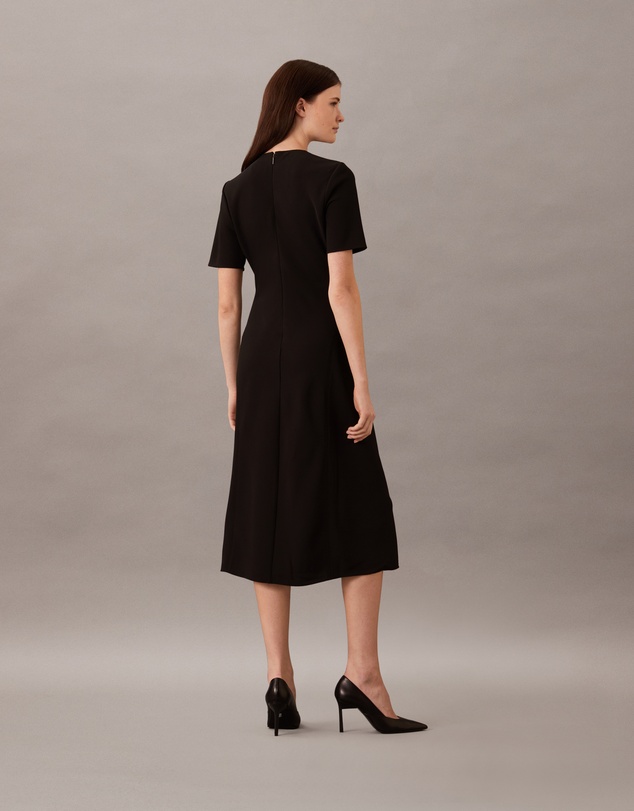 Calvin Klein - Crepe Midi Dress