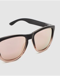 Hawkers Co - HAWKERS - Polarized Fusion Rose Gold ONE Sunglasses for Men and Women UV400