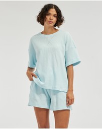 Amelius - Laurie Waffle Tee