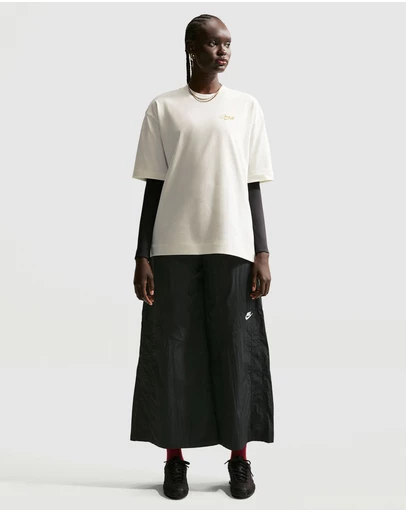 Nike - NSW SS Tee OS JDI Script