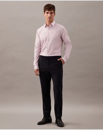 Calvin Klein - Stretch Collar Dress Shirt