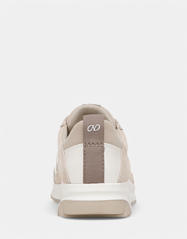 Naturalizer - Shay Jogger Lace-Up Sneaker - White/Beige