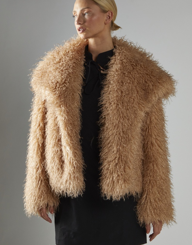 Glamorous - Oversized-Collar Faux- Fur Coat