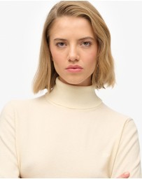 Superdry - Classic Turtle Neck Slim Fit Jumper