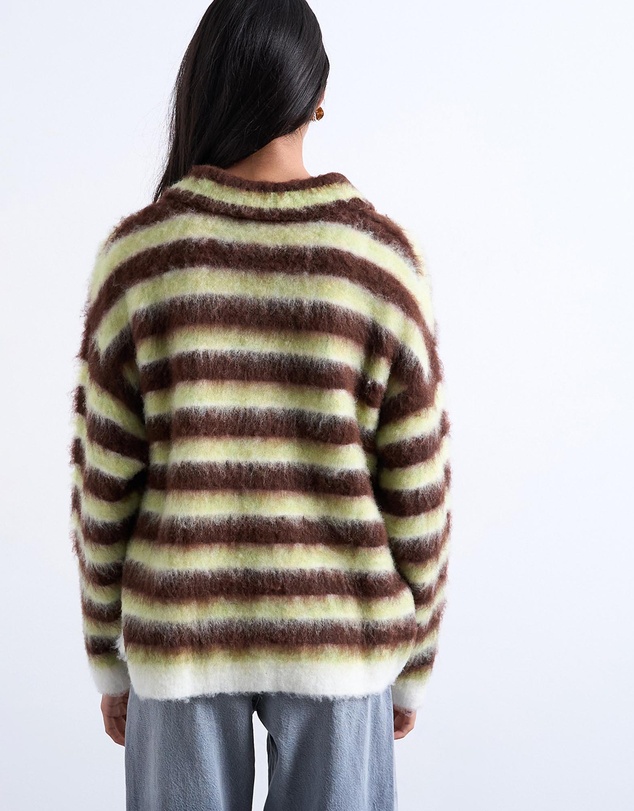 TOPSHOP - Knitted V-Neck Fluffy Polo