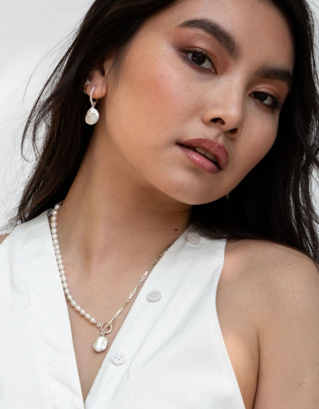 Dower & Hall - Women's Timeless Keshi Pearl Drop Chain Necklace In Sterling Silver
