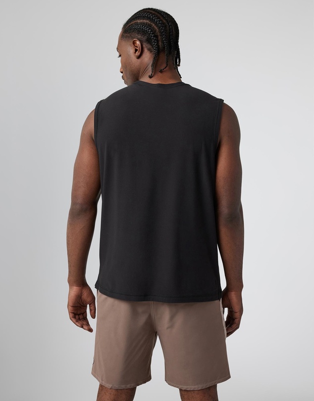 Vuori - Strato Muscle Tee