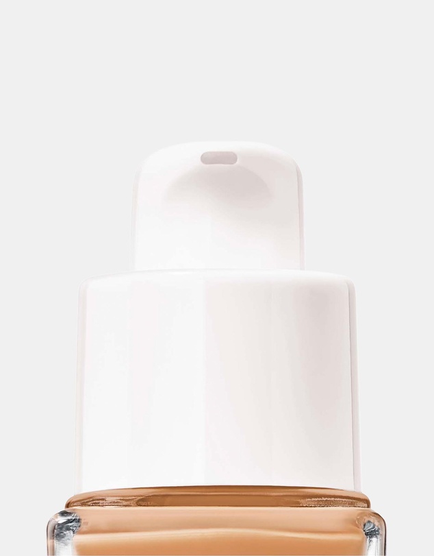 Lancome - Teint Idole Ultra Wear Care Glow Foundation
