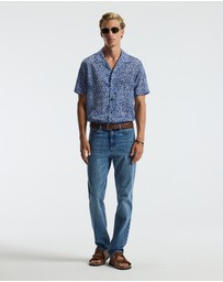 Calibre - Leopard Print Short Sleeved Shirt Blue