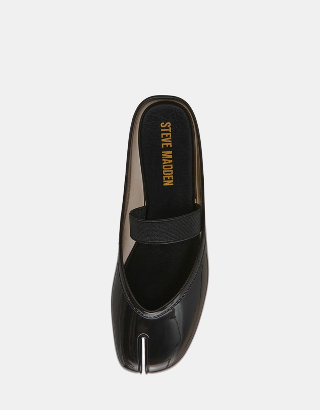 Steve Madden - Cova Black Flats