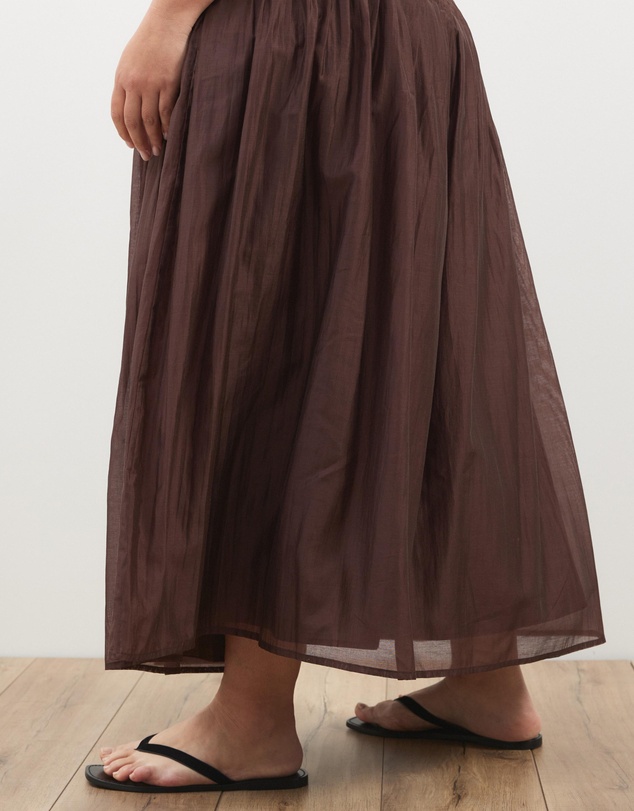 Atmos&Here Curvy - Frankie Pleated Maxi Skirt