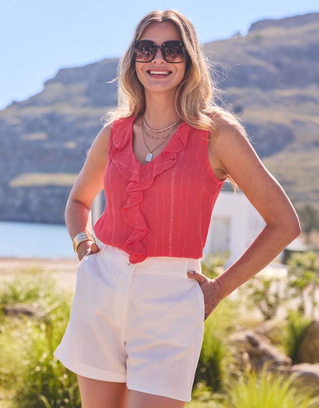 Sosandar - Textured Ruffle Detail Top