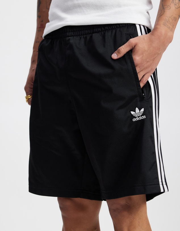 adidas Originals - Firebird Adicolor Shorts