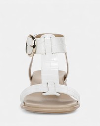 Naturalizer - Brandy Sandal - White